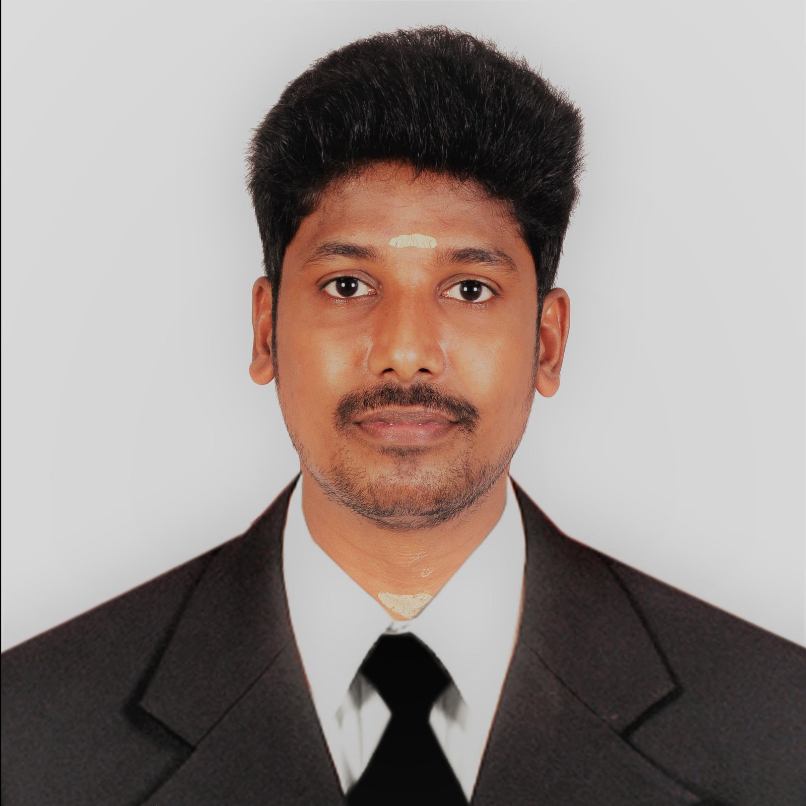 Dr. N.Karthik